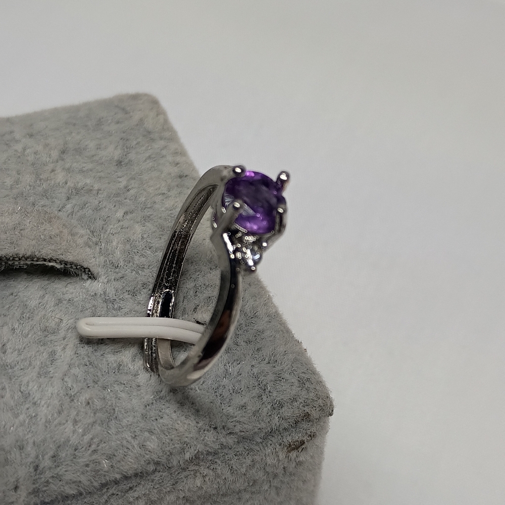 Amethyst Ring - Picture 3 of 6